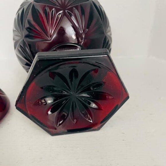 French Red Pedestal Egg-shaped Candy Dish, Ruby Red Candy Dish, Luminarc France - Picture 7 of 12
